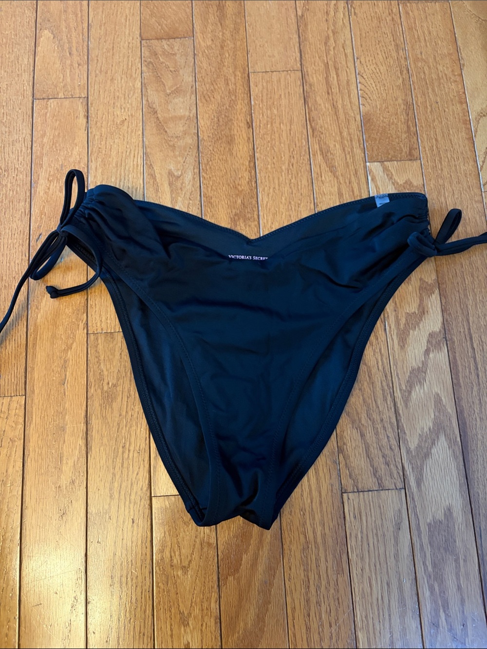 Victoria’s Secret cheeky bikini bottom NWOT